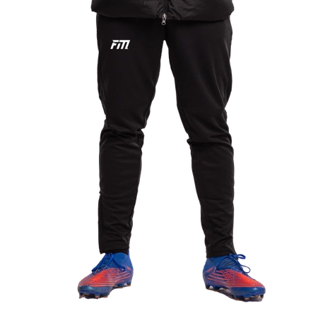 Training pants